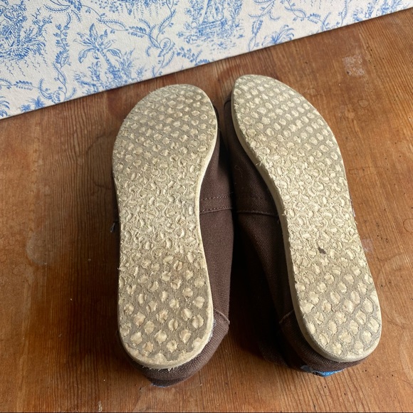 Toms Shoes - Picture 6 of 6